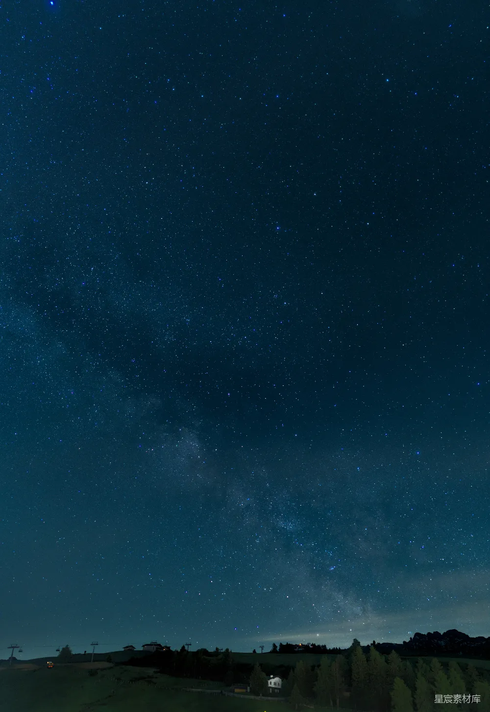 高清摄影 夜空 银河 乡村 宁静 星空 银河下的宁静夜晚