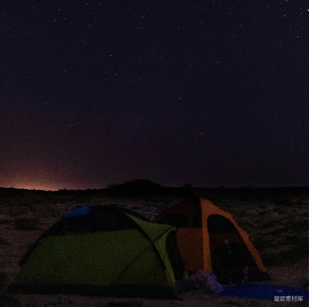 高清摄影 露营 星空 户外 自然 宁静 星空下的帐篷露营