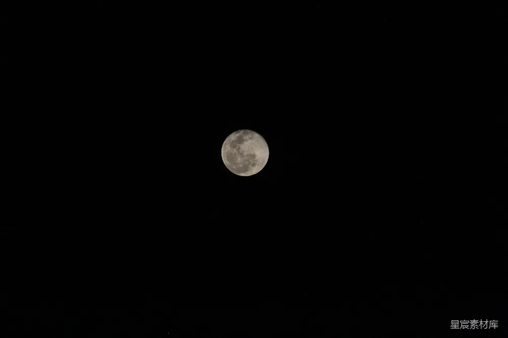 高清摄影 夜空 月亮 宁静 自然 深邃 夜空中的月亮