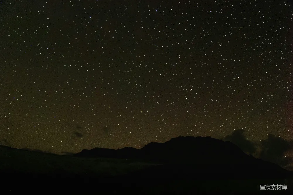 高清摄影 夜空 星河 山影 宁静 自然 夜空下的山影