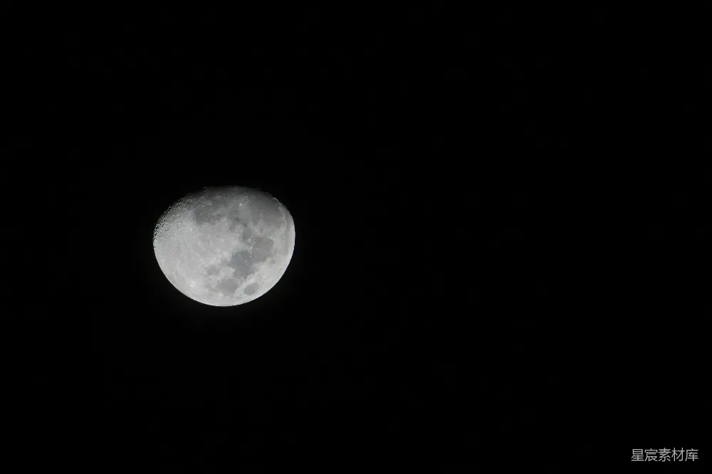 高清摄影 月亮 夜晚 自然 宁静 月光 夜空中的圆月