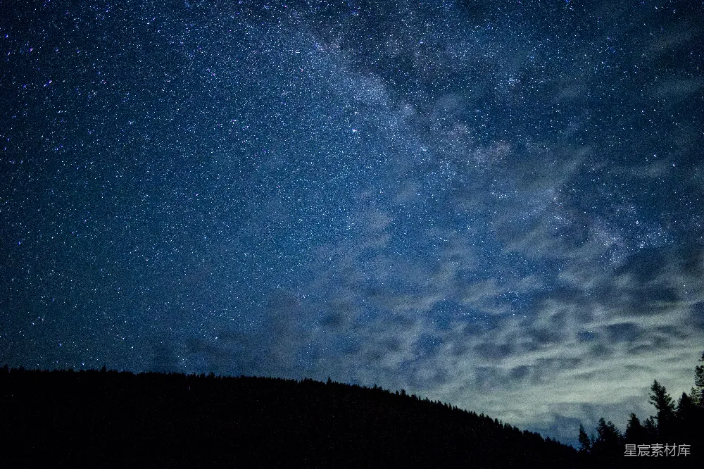 高清摄影 夜空 银河 宁静 自然 星空 银河与山峦的夜空