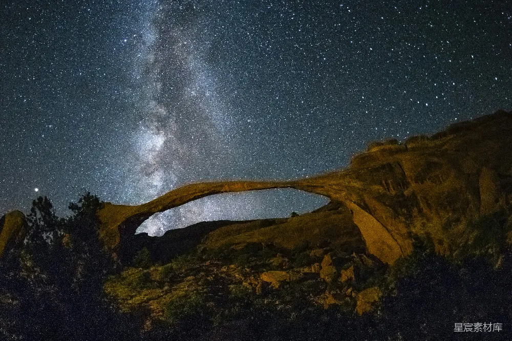 高清摄影 夜空 星河 自然景观 风景摄影 星空 夜空下的自然拱门