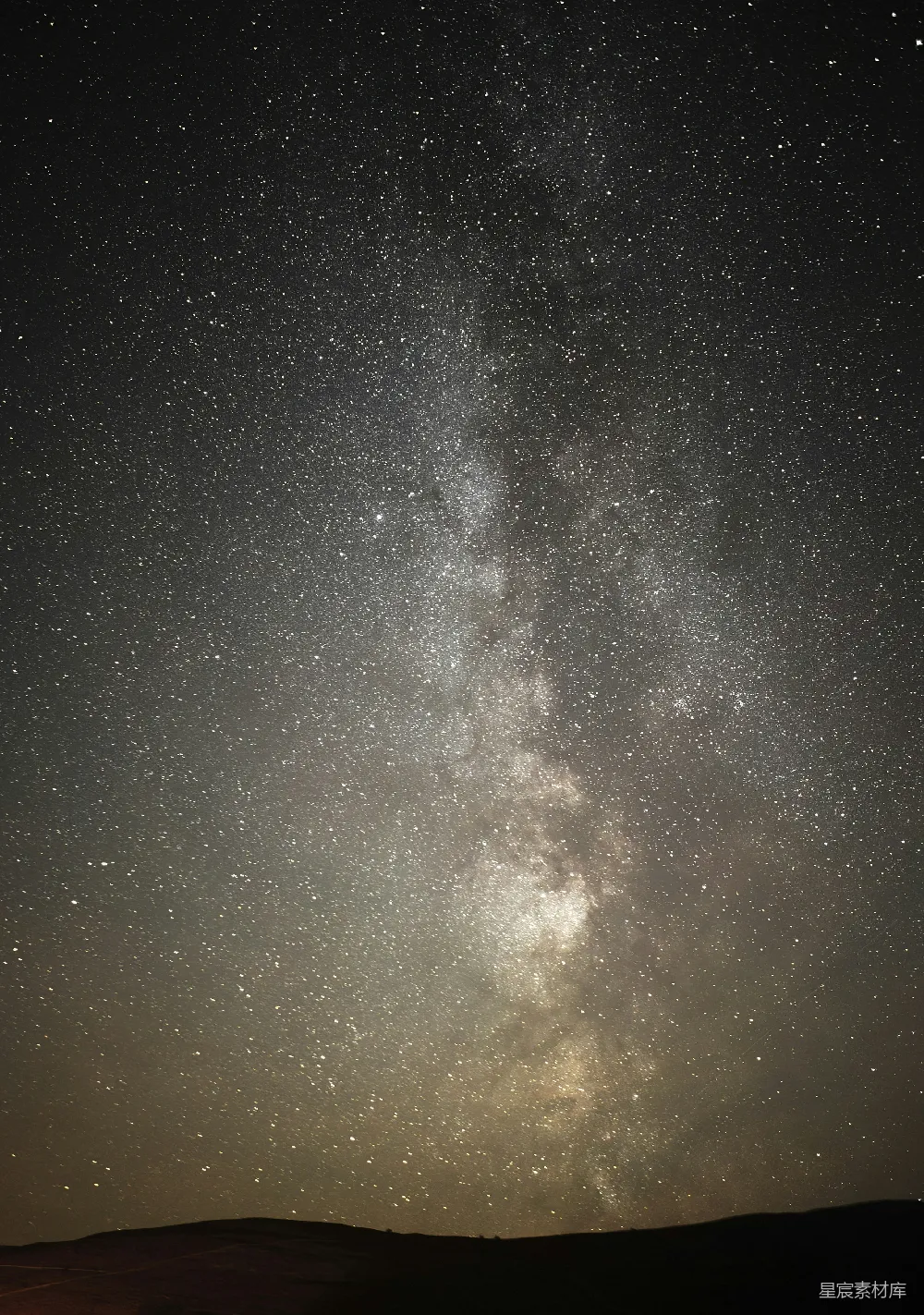 高清摄影 夜空 星空 银河 宇宙 宁静 银河的壮丽夜景