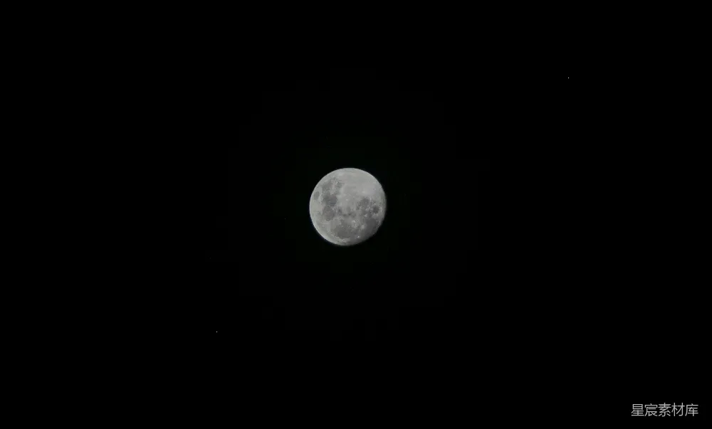 高清摄影 月亮 夜景 宁静 自然 宇宙 夜空中明亮的满月