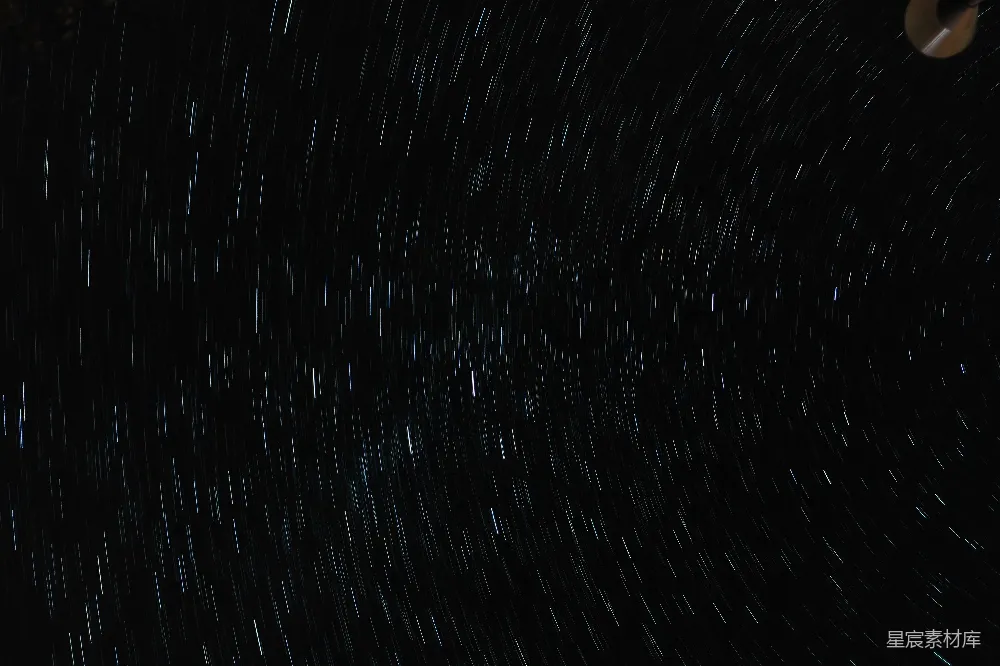 高清摄影 夜空 流星 时间曝光 宁静 自然 流星雨