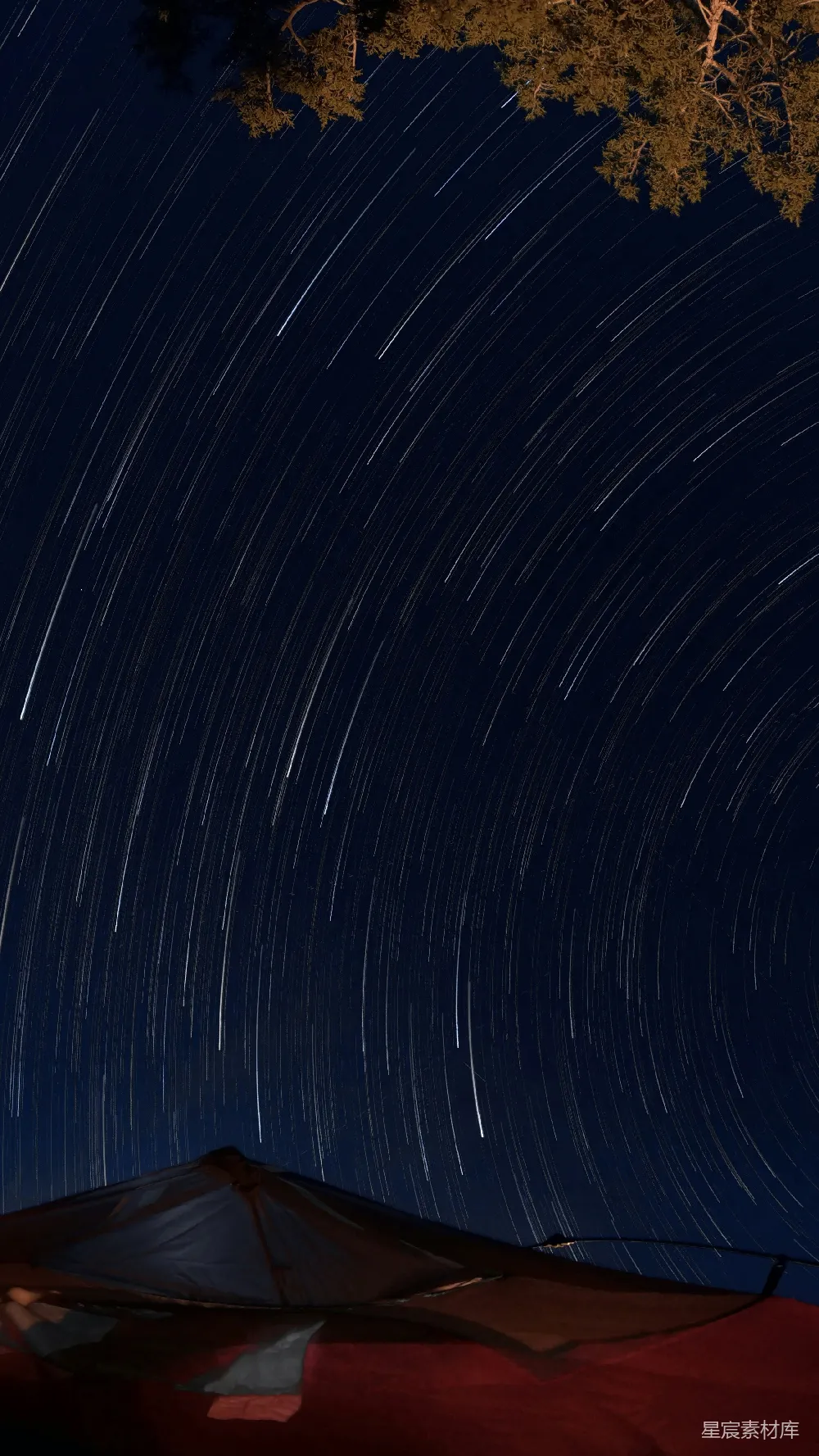 高清摄影 星轨 夜晚 帐篷 自然 户外 星轨下的帐篷