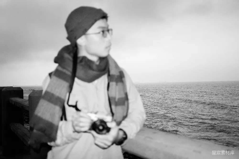 高清摄影 黑白摄影 海边 人物 摄影 风景 海边的摄影师