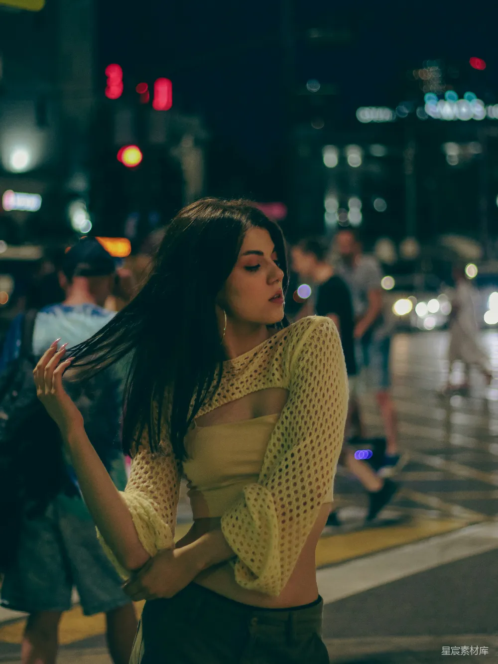 高清摄影 城市夜景 时尚风格 街拍 都市风情 夜晚 夜色下的都市女孩