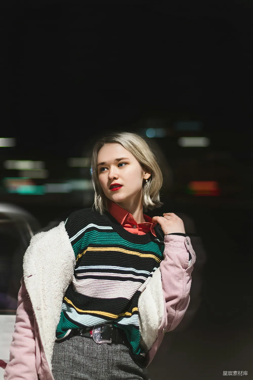 高清摄影 时尚 夜景 街拍 女性 都市 夜色中的时尚女孩