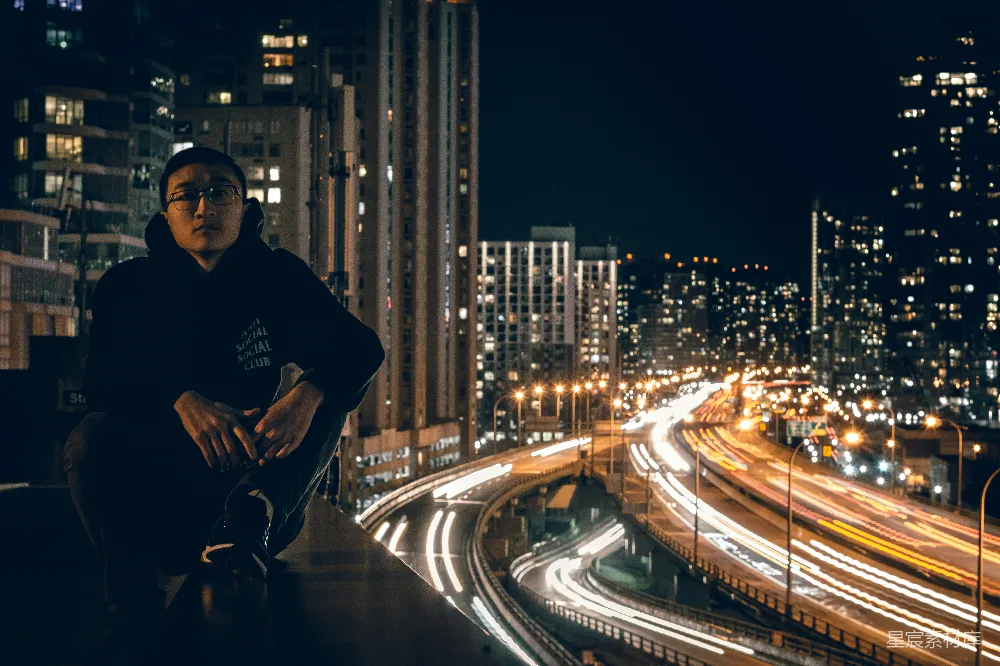 高清摄影 城市 夜景 孤独 都市生活 现代感 夜幕下的城市之光
