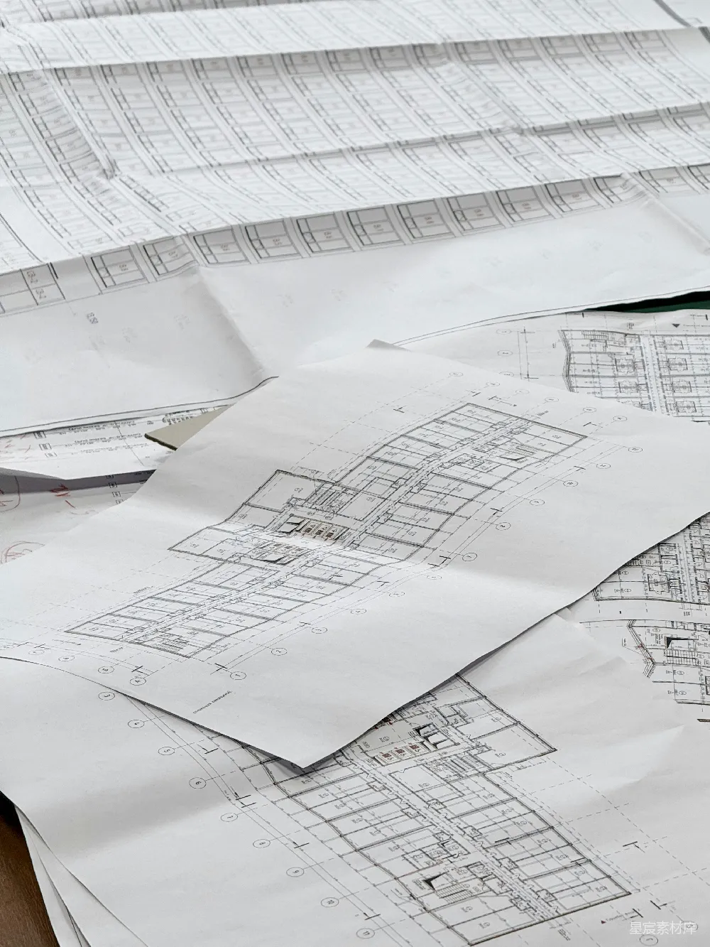 高清摄影 建筑图纸 工程设计 规划 工作坊 蓝图 建筑图纸堆叠