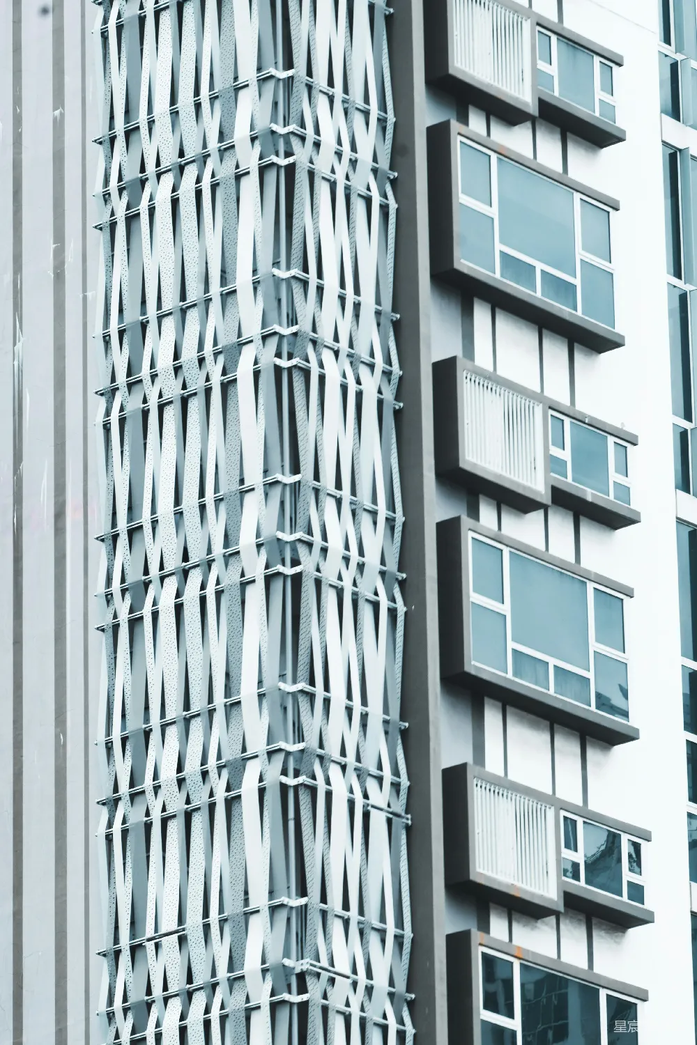 高清摄影 建筑 现代风格 几何图案 城市景观 高层建筑 现代建筑的几何美学
