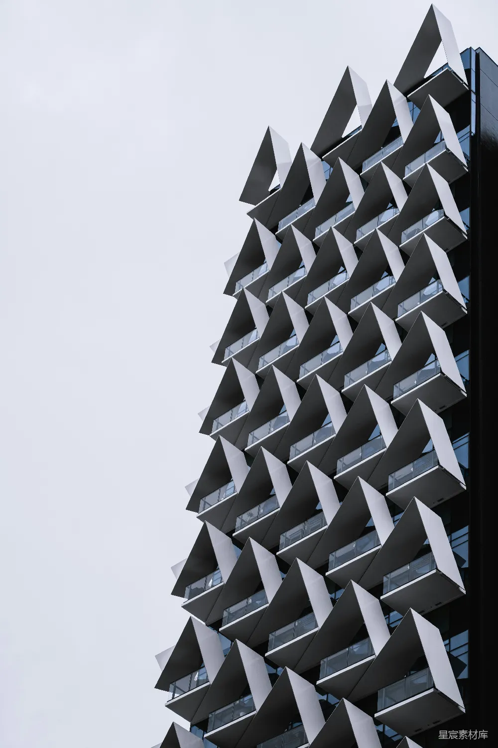 高清摄影 建筑 未来感 几何 高楼 现代 未来感建筑：几何形态的高楼