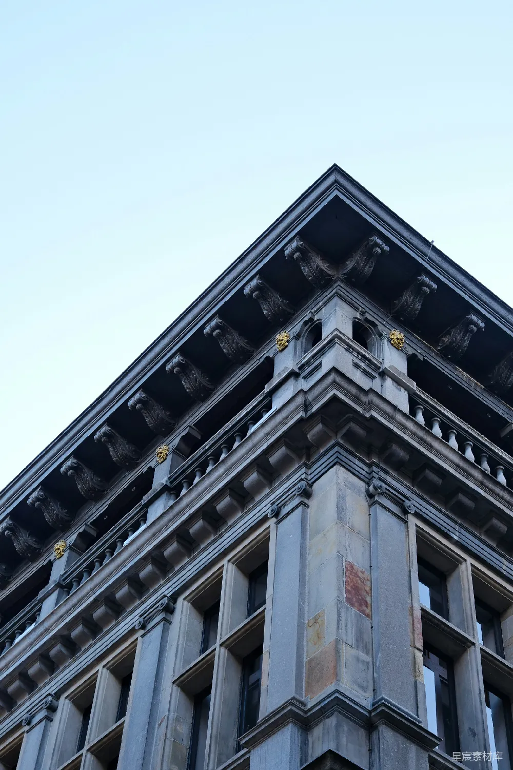 高清摄影 建筑 古典风格 城市景观 历史建筑 几何构图 古典建筑角楼