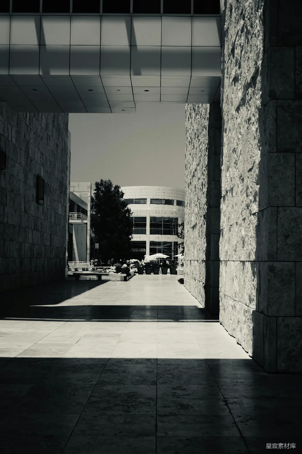 高清摄影 现代建筑 光影效果 城市景观 建筑设计 都市风格 现代建筑的光影交错