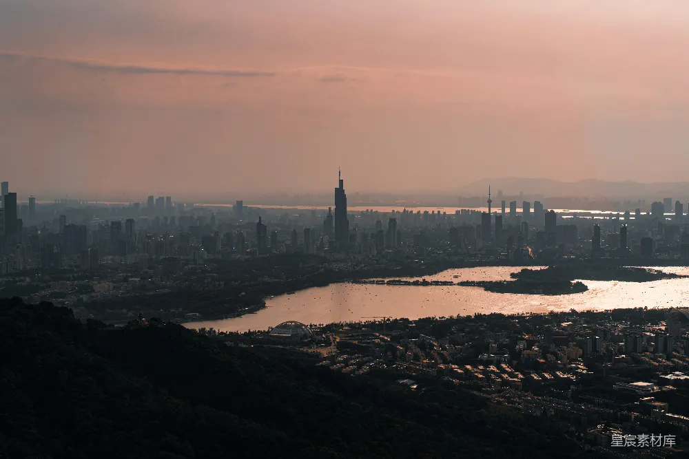 高清摄影 城市 日落 湖泊 天际线 黄昏 日落时的城市全景