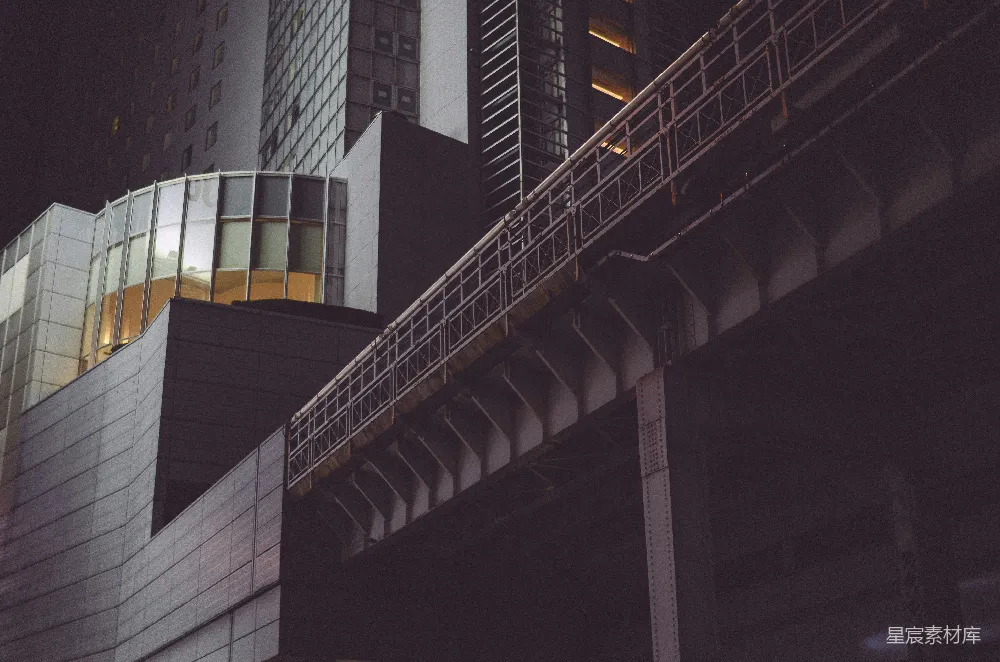 高清摄影 城市 天桥 现代建筑 都市景观 城市规划 城市天桥与建筑的交错