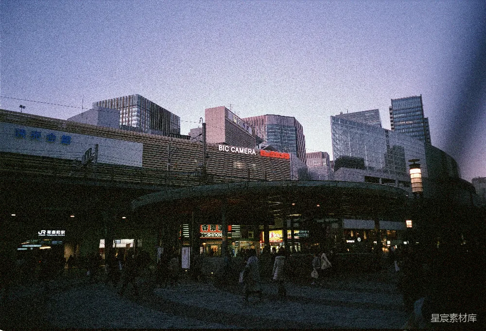 高清摄影 东京 车站 城市 黄昏 建筑 东京车站入口傍晚景象