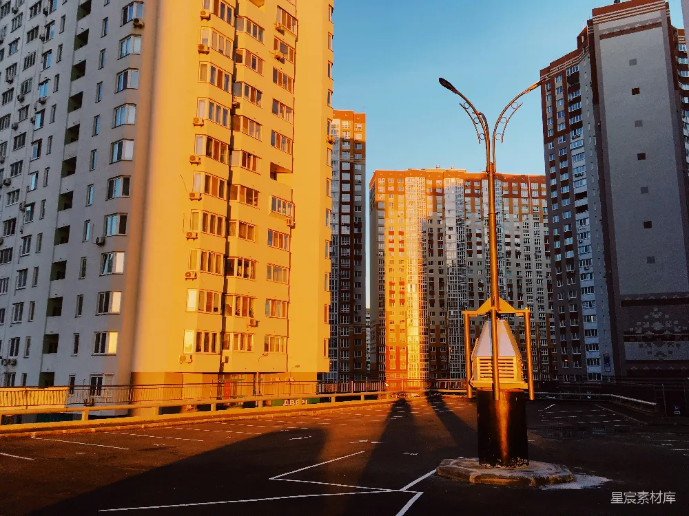高清摄影 城市 夕阳 建筑 日落 现代 夕阳下的城市公寓