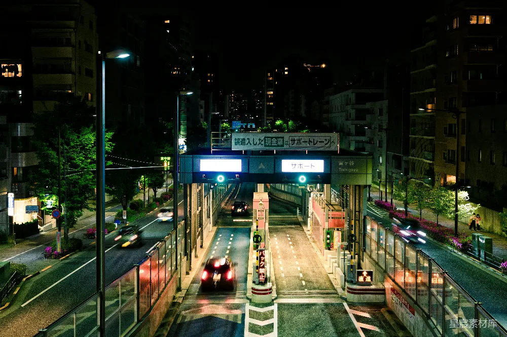 高清摄影 城市夜景 夜间交通 都市风光 日本 现代 夜幕下的城市交通