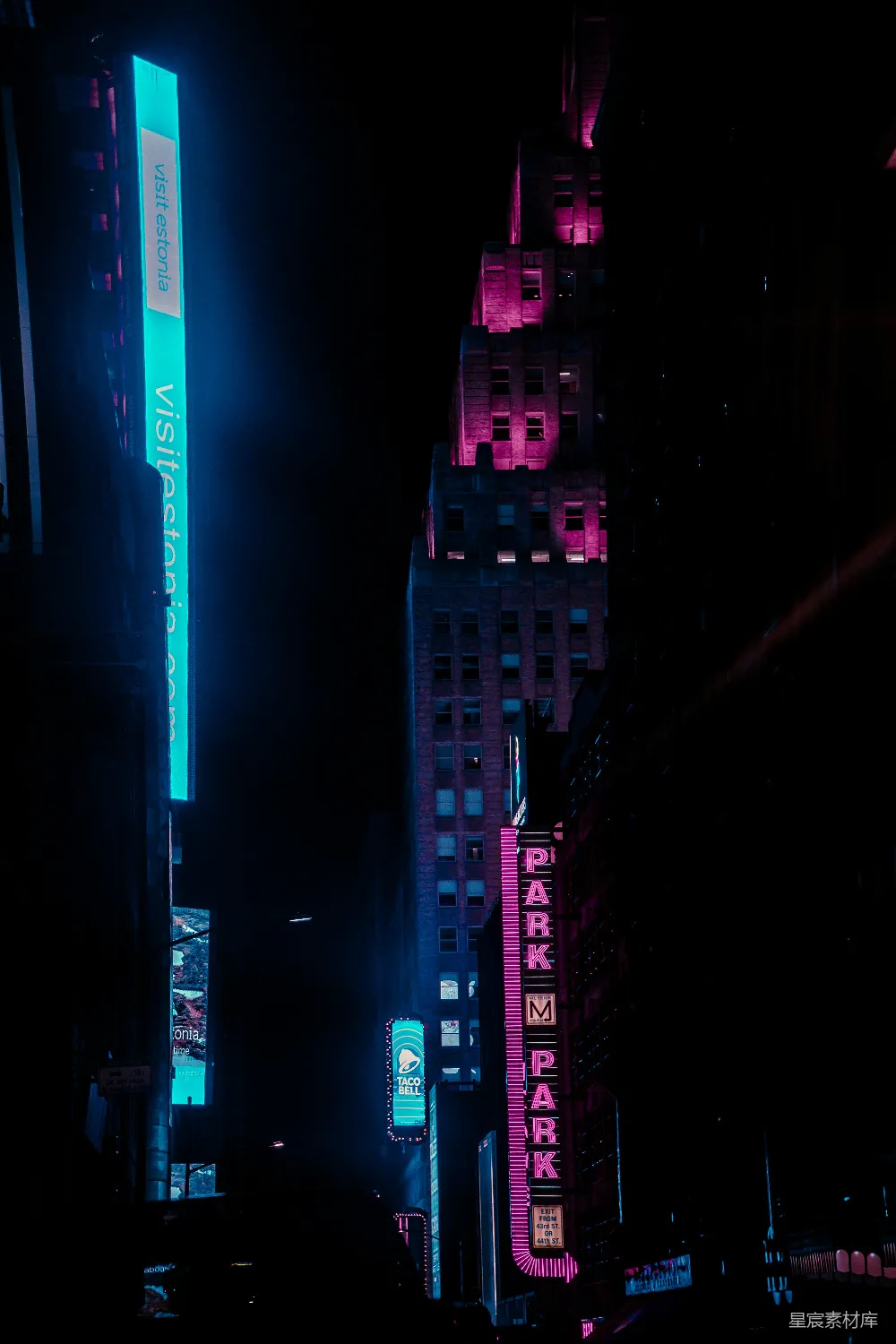 高清摄影 城市夜景 霓虹灯 现代都市 建筑灯光 夜晚 霓虹闪烁的城市夜景