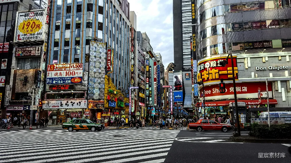高清摄影 城市 街道 广告牌 交通 日本 繁华都市的夜景