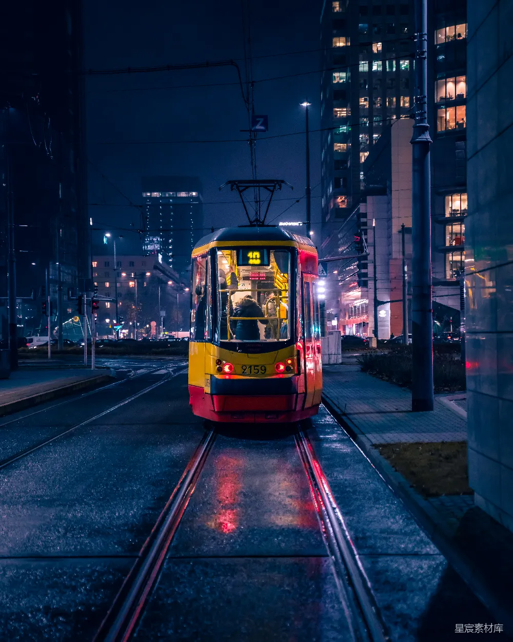 高清摄影 城市夜景 电车 城市风光 夜景 现代都市 夜色中的电车