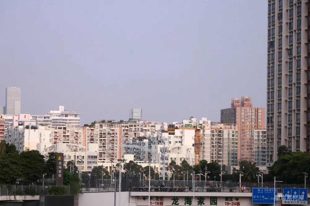 高清摄影 城市景观 建筑群 现代都市 天空背景 住宅区 城市建筑群与天空