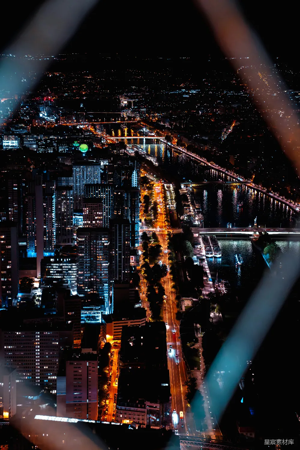 高清摄影 城市夜景 河流 高楼大厦 桥梁 灯光 夜幕下的城市风景