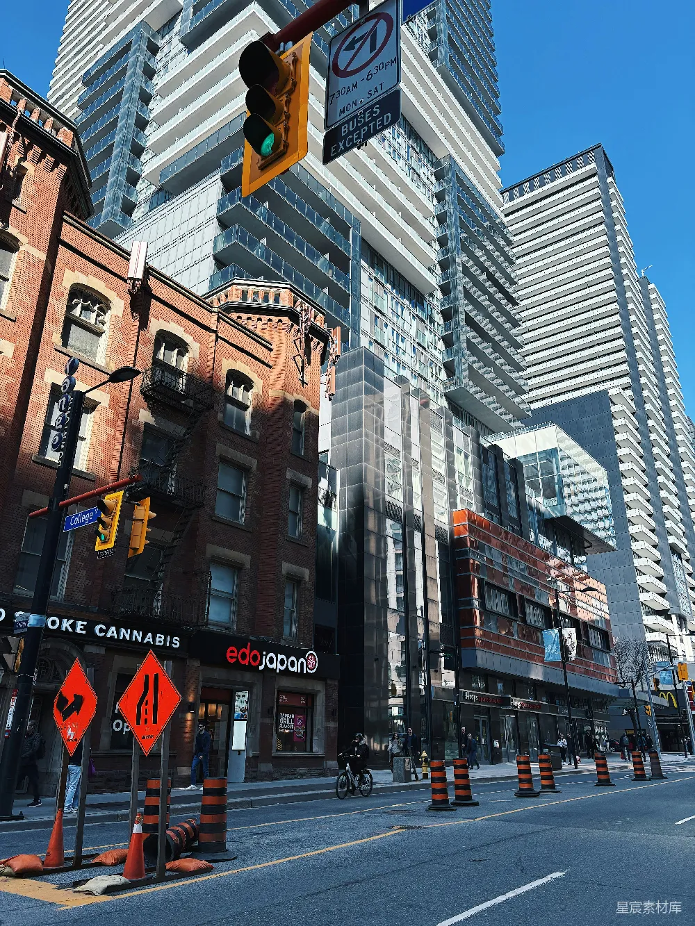 高清摄影 城市街景 现代建筑 交通标志 都市生活 都市风光 城市街景与现代建筑