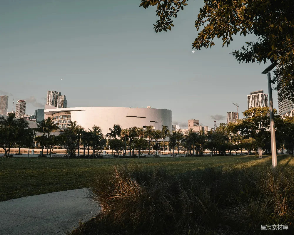 高清摄影 城市公园 现代建筑 自然与都市 城市景观 休闲 城市公园与现代建筑