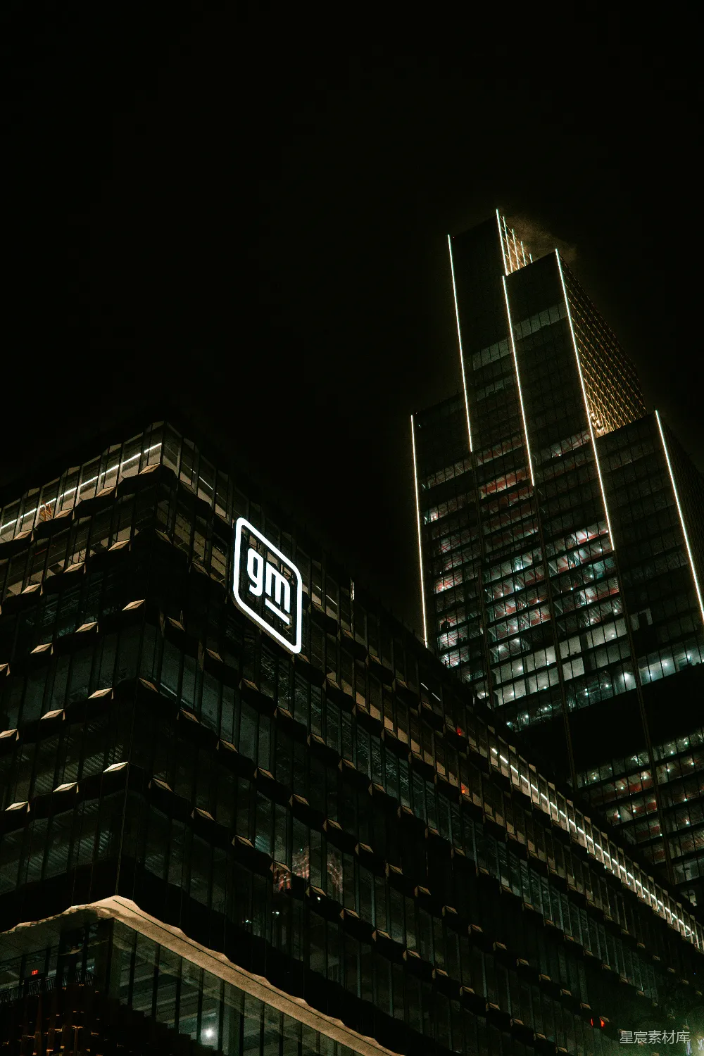 高清摄影 城市夜景 高楼大厦 都市风光 夜间摄影 现代建筑 夜晚灯火辉煌的现代化高楼