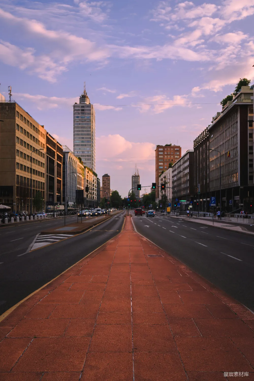高清摄影 城市 黄昏 建筑 街道 风景 城市街道黄昏景色