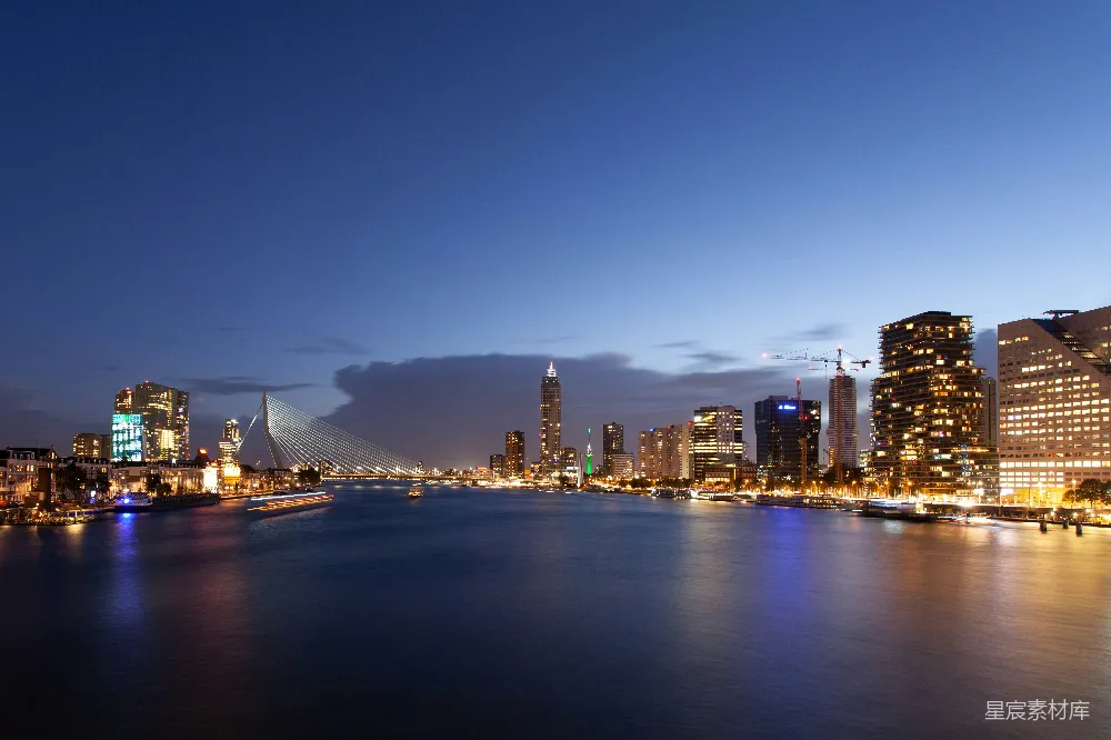 高清摄影 城市 桥梁 夜景 都市 河流 夜晚的城市天际线