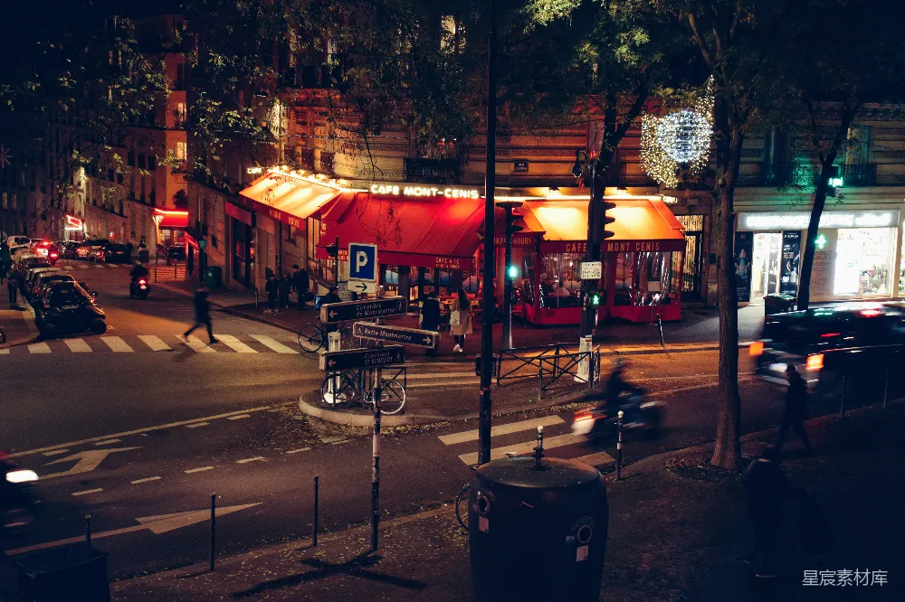 高清摄影 巴黎 夜晚 咖啡馆 城市 灯光 巴黎夜晚的咖啡馆