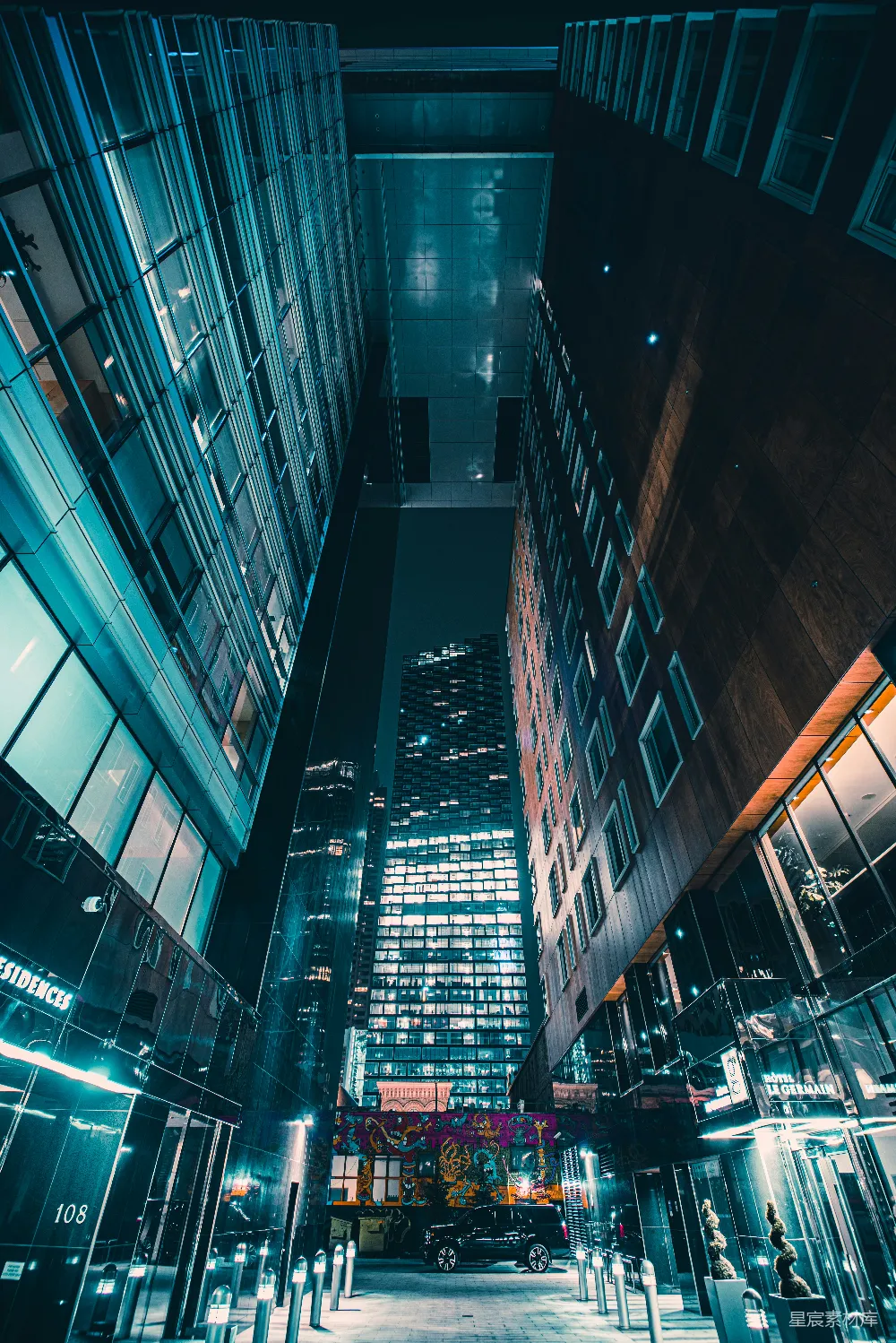 高清摄影 城市 高楼 夜景 现代建筑 都市 都市夜景：高楼林立的现代城市
