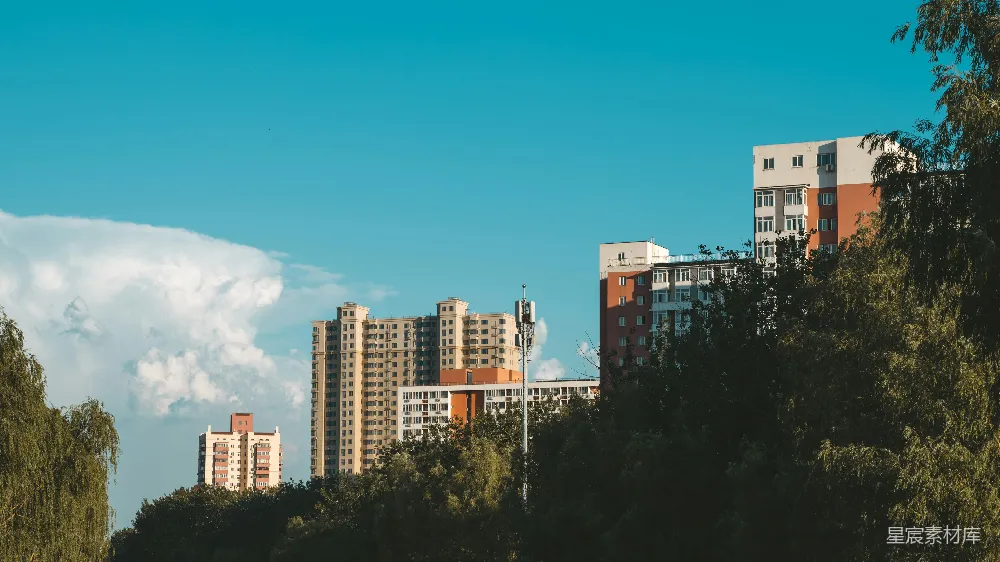 高清摄影 城市风光 建筑 自然景观 晴天 都市生活 城市与自然的和谐