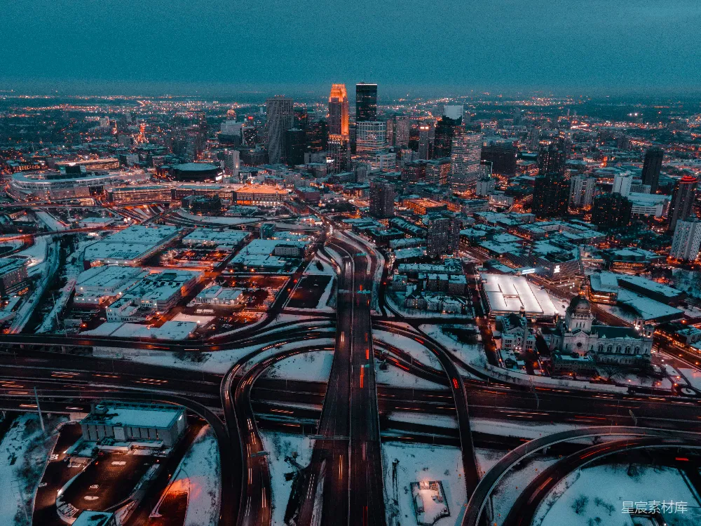 高清摄影 城市夜景 雪景 都市风光 建筑群 交通 冬夜城市的光影交响