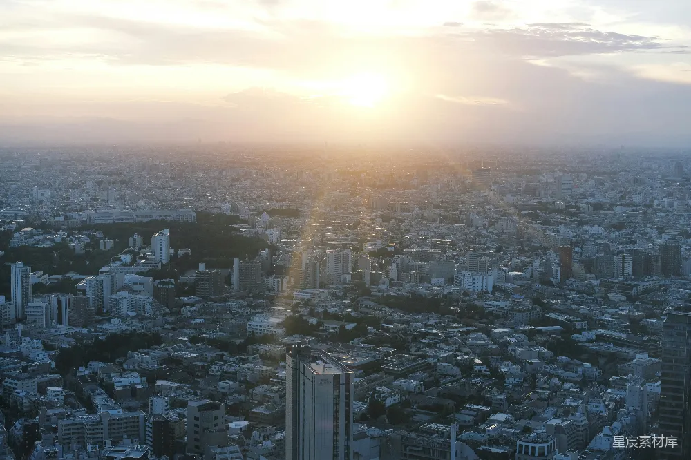 高清摄影 城市 日落 建筑 都市风光 自然与城市 夕阳下的东京全景