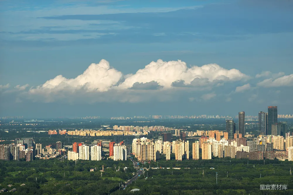 高清摄影 城市风光 自然与城市 现代建筑 天空与云朵 城市景观 城市与云海的和谐之美