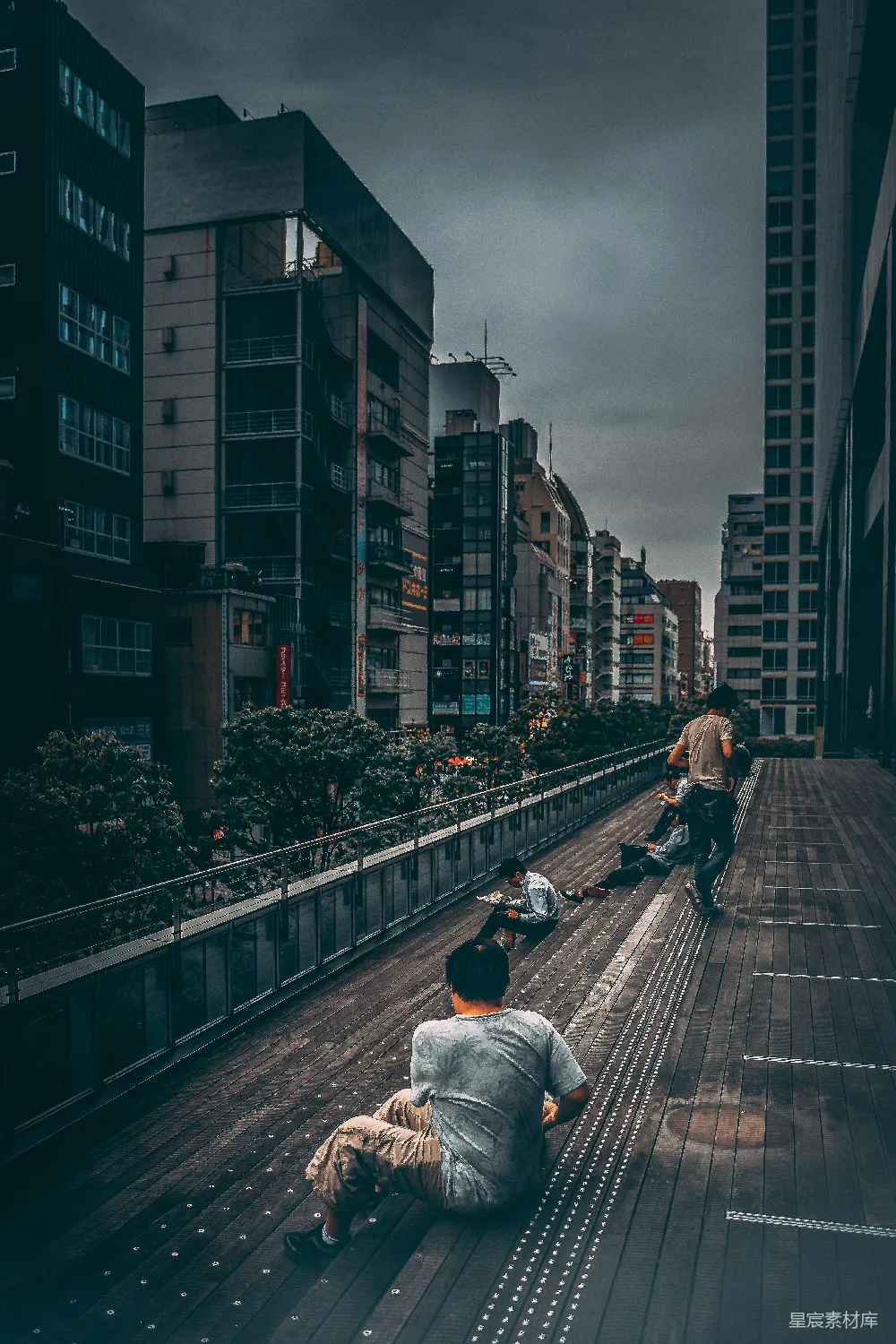 高清摄影 城市 休闲 都市生活 午休 建筑 城市角落的午休时光