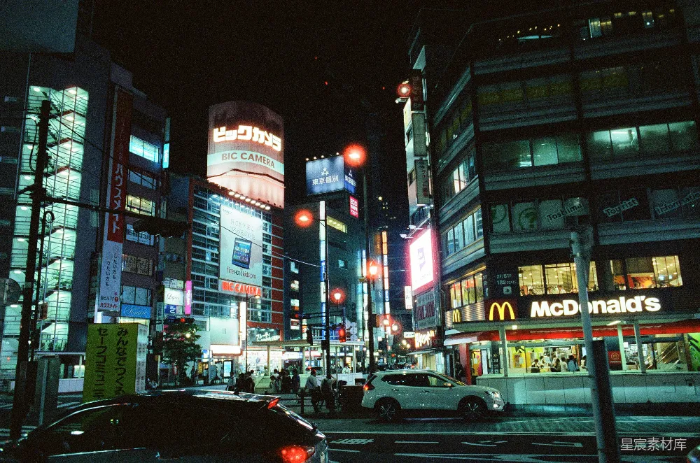 高清摄影 东京 夜晚 城市景观 霓虹灯 商业区 夜幕下的东京街景