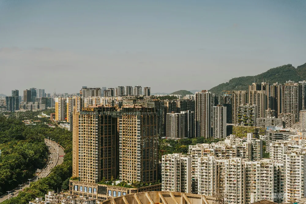 高清摄影 城市风光 高楼大厦 自然绿地 城市建筑 景观设计 现代都市与自然景观的交汇
