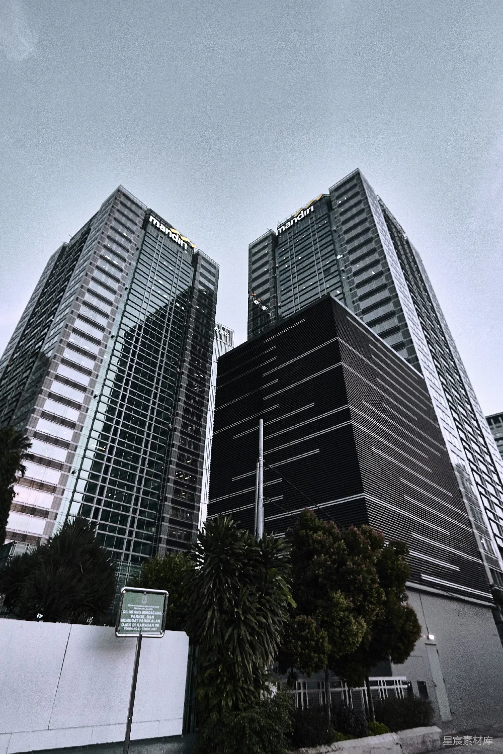 高清摄影 摩天大楼 城市景观 现代建筑 都市风光 商业中心 现代摩天大楼与城市景观