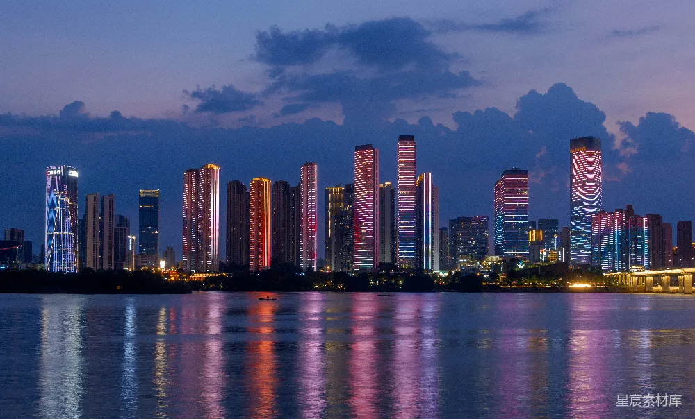 高清摄影 城市夜景 河岸倒影 现代建筑 城市风光 都市夜景 城市夜景与河面倒影