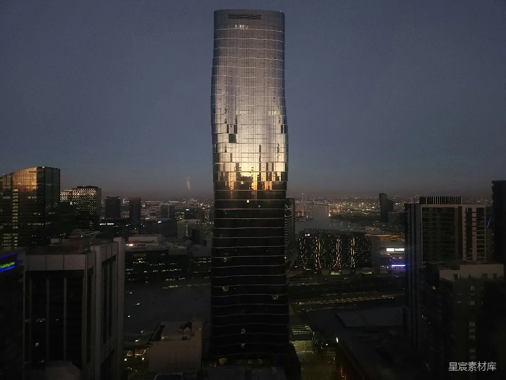 高清摄影 城市景观 黄昏 摩天大楼 现代建筑 都市夜景 黄昏时分的城市天际线