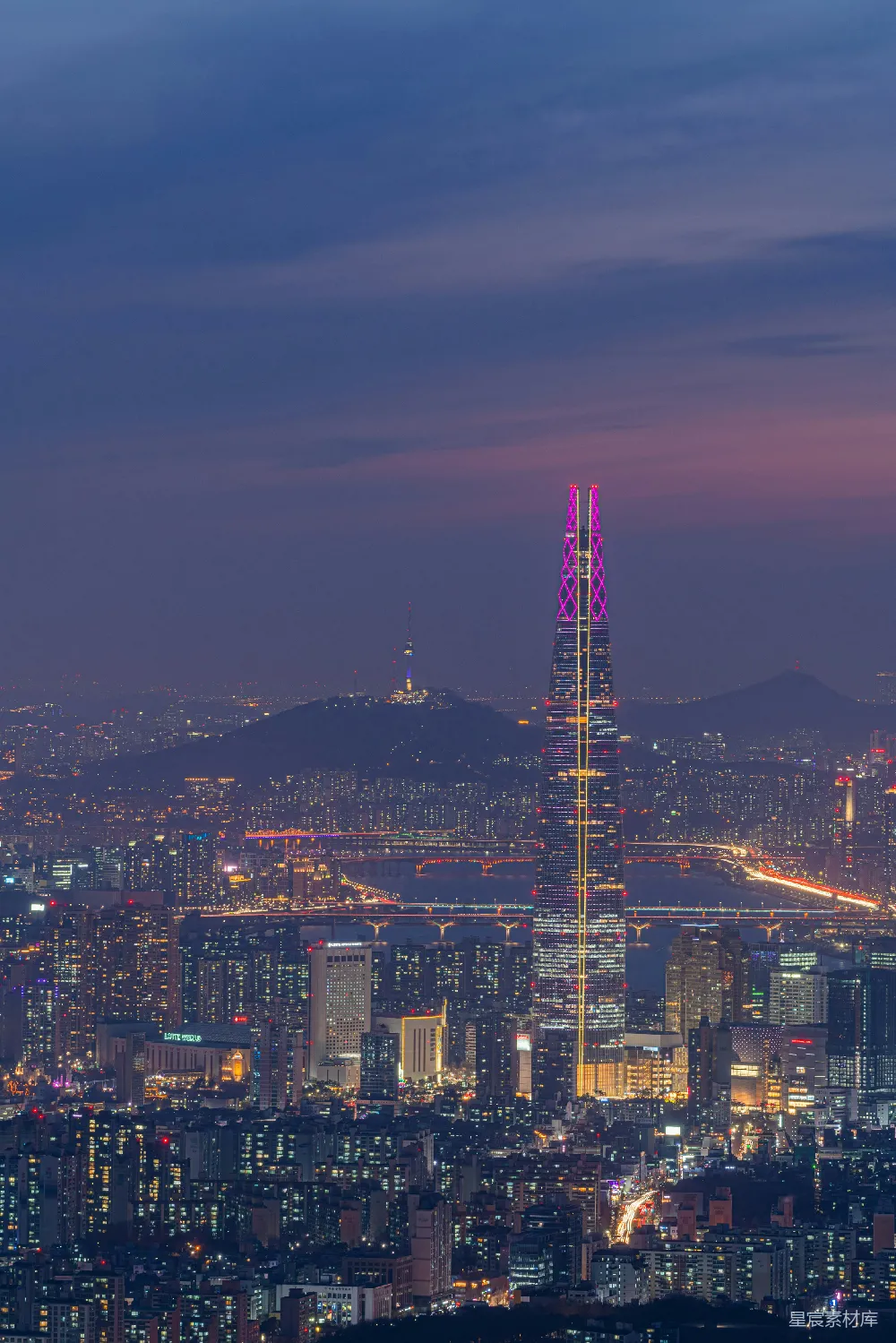 高清摄影 首尔 夜景 城市 摩天大楼 城市风光 首尔夜景：汉江边的摩天大楼与城市灯火