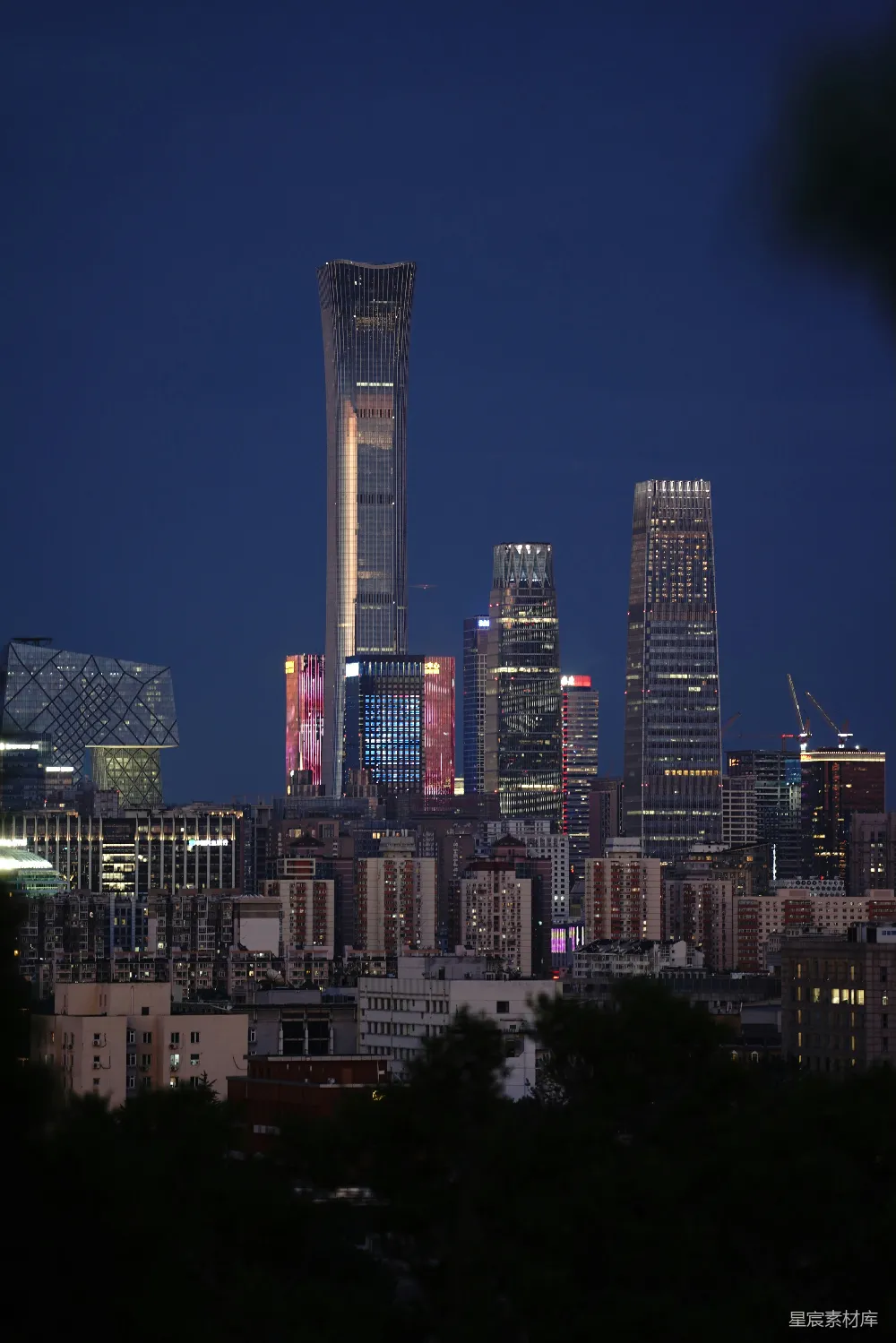 高清摄影 城市 夜景 建筑 现代化 都市 夜幕下的城市天际线