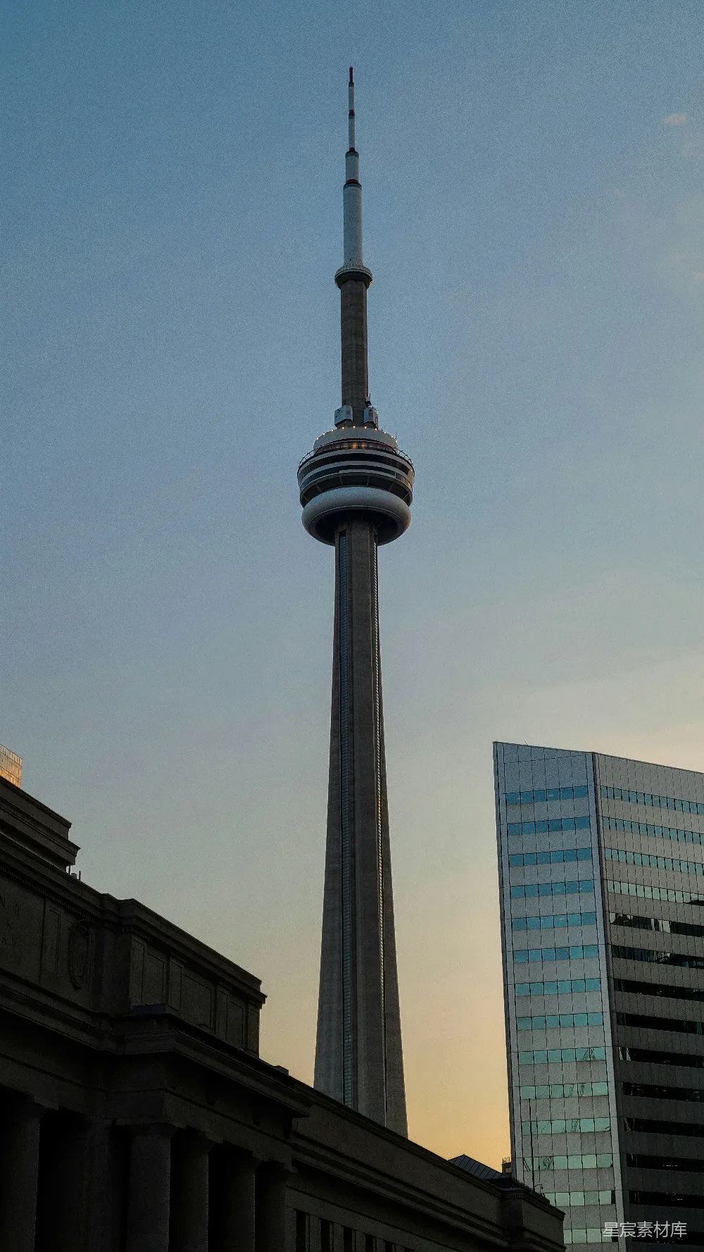 高清摄影 加拿大 城市景观 天际线 现代建筑 旅游景点 加拿大国家电视塔
